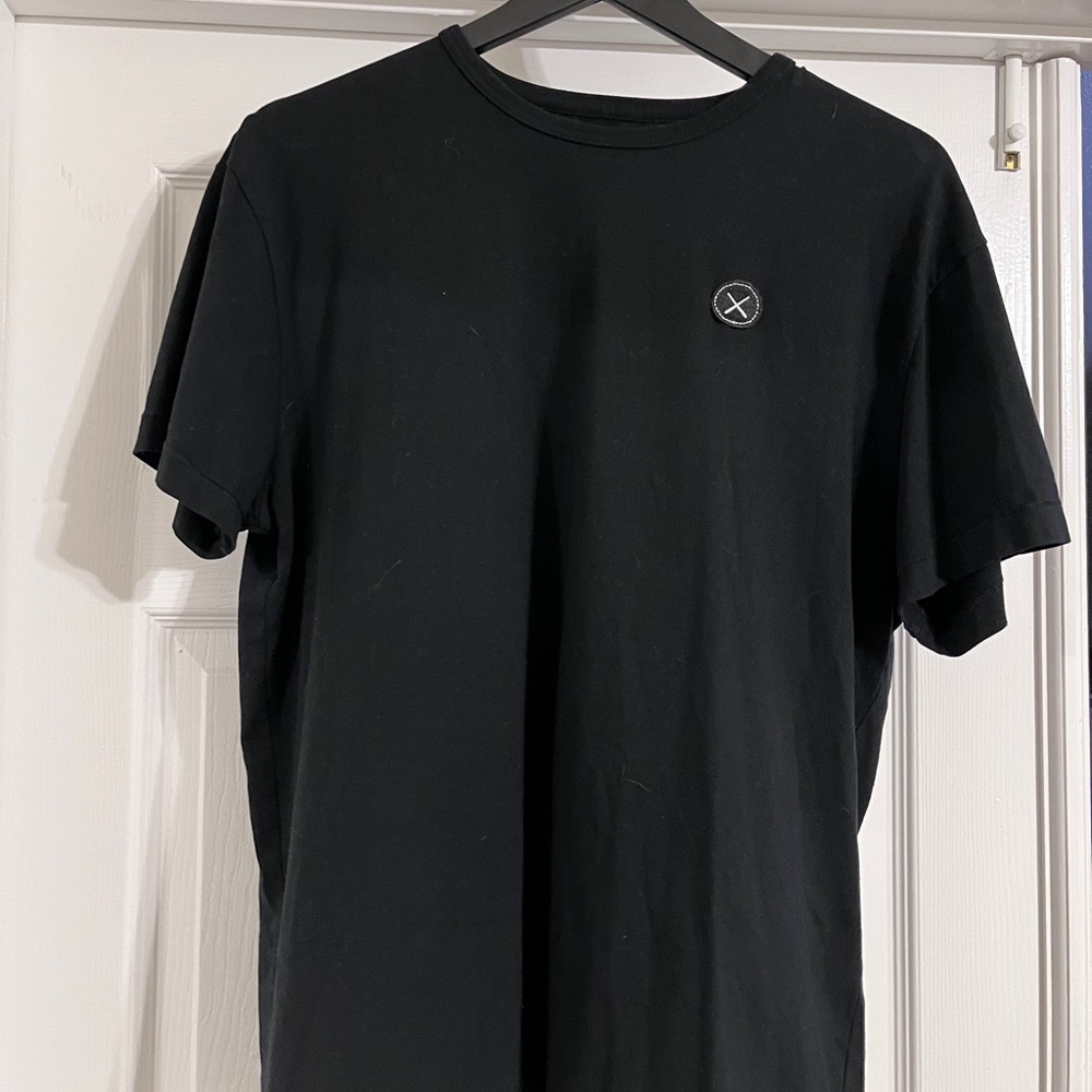 Cuts Clothing T - Shirts (9)